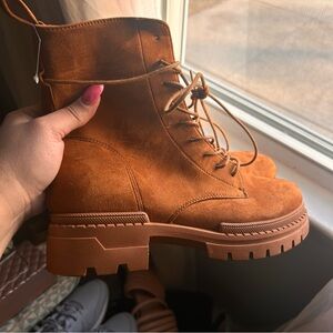 Women's Tan Lace-Up Ankle Boots